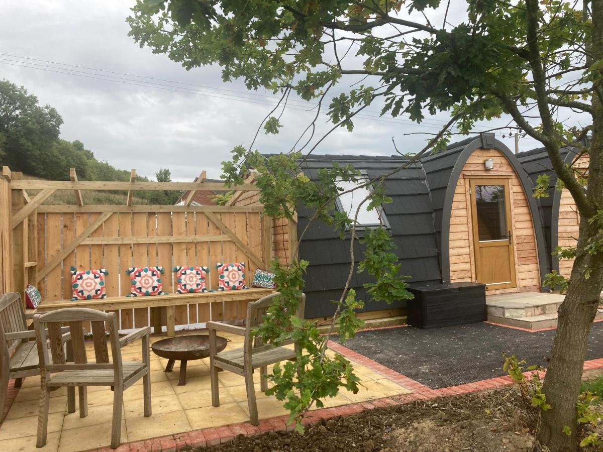 Hotel Squirrel Glamping Pod School House Farm Leighton  Exterior foto